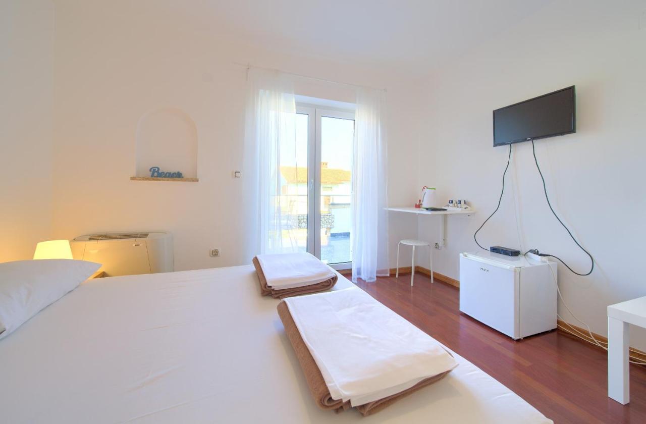 Bed&Breakfast Lucija Bed & Breakfast Punat Exterior photo