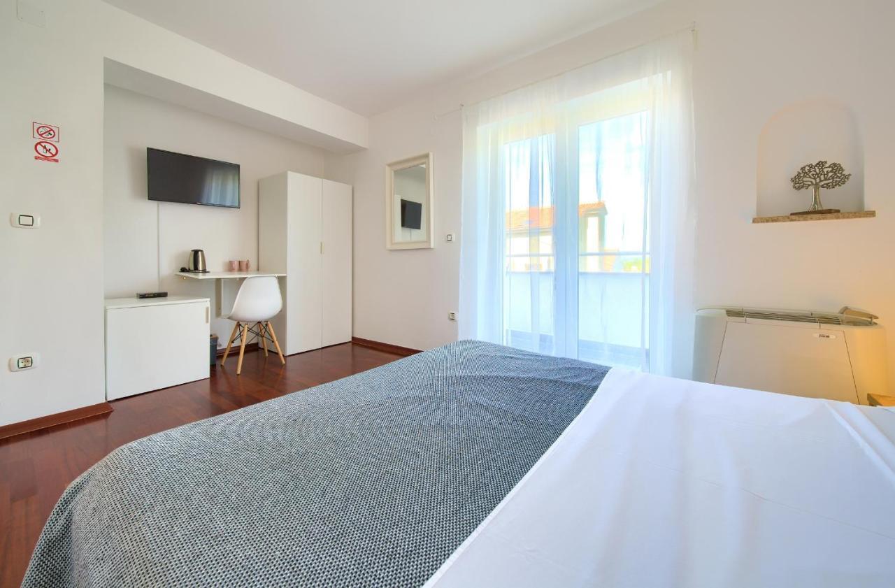 Bed&Breakfast Lucija Bed & Breakfast Punat Exterior photo